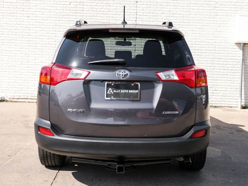 Used 2015 Toyota RAV4 Limited FWD image 8