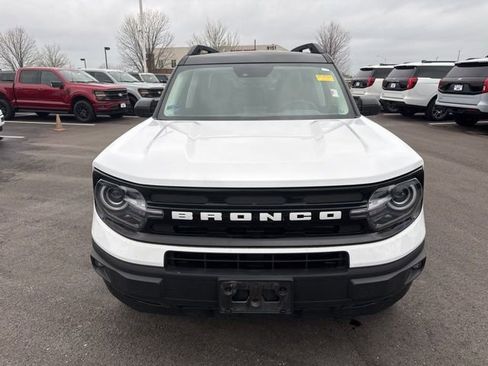 Used 2024 Ford Bronco Sport Outer Banks w/ Tech Package image 2