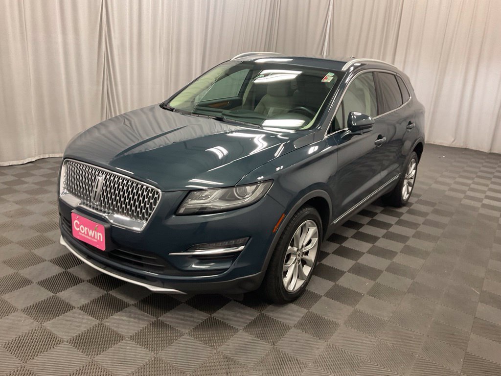 Used 2019 Lincoln MKC Select w/ Select Plus Package AWD/4WD image 5