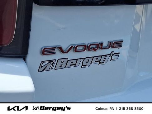 Used 2018 Land Rover Range Rover Evoque HSE Dynamic AWD/4WD image 32