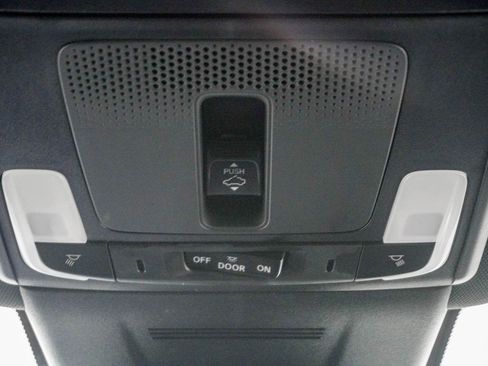 Certified 2025 Honda CR-V Sport Touring image 28