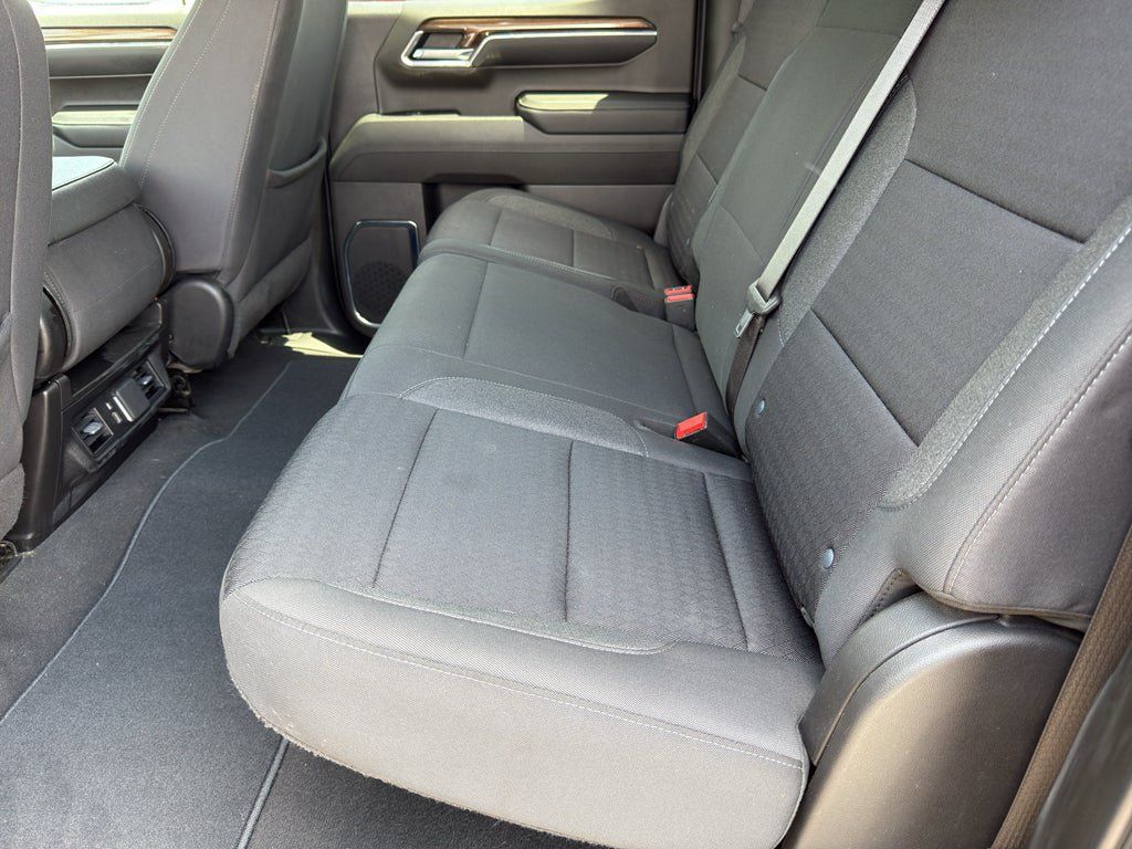 Used 2024 Chevrolet Silverado 1500 LT Trail Boss w/ Protection Package AWD/4WD image 19