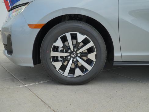 New 2026 Honda Odyssey EX-L image 12