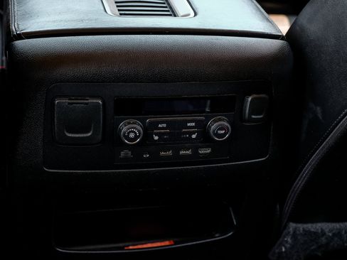 Used 2020 GMC Yukon Denali w/ Denali Ultimate Package image 41