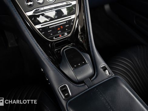 Used 2019 Aston Martin DB11 Volante RWD image 28