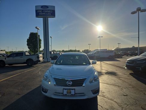 Used 2013 Nissan Altima 2.5 SL w/ Technology Pkg FWD image 8