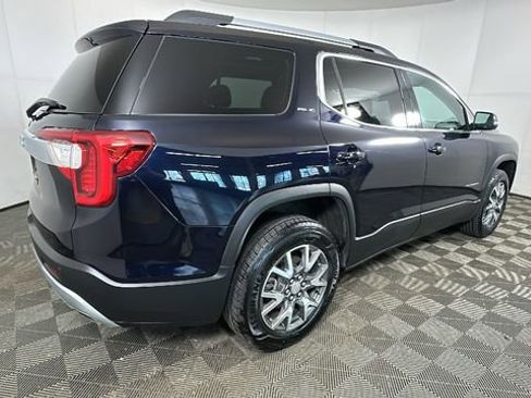 Used 2022 GMC Acadia SLE w/ Driver Convenience Package FWD image 3