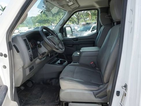 Used 2019 Nissan NV 2500 SV w/ Navigation Package RWD image 27