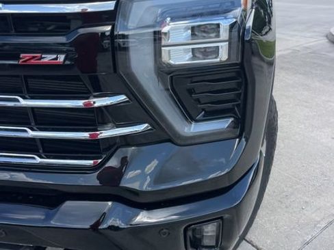Used 2024 Chevrolet Silverado 2500 LTZ w/ LTZ Plus Package AWD/4WD image 13