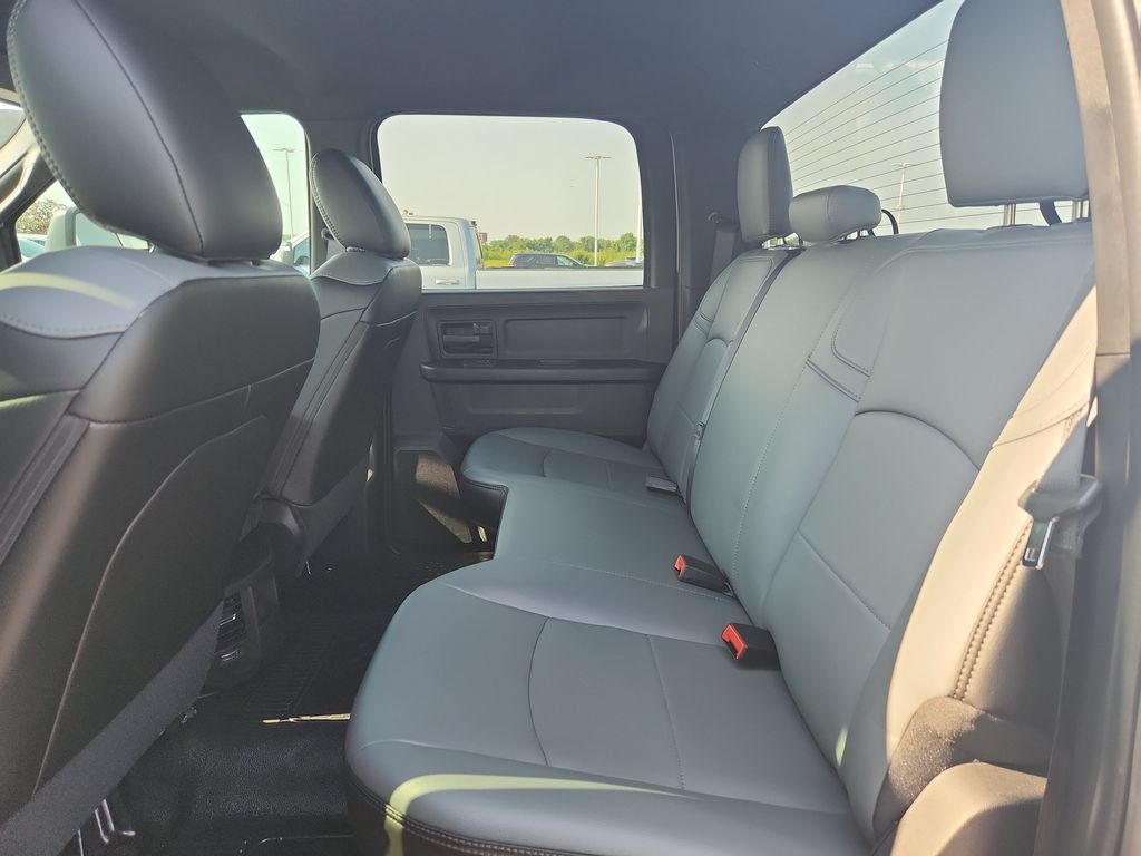 New 2026 RAM 5500 Tradesman AWD/4WD image 19