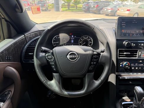 Used 2023 Nissan Armada Platinum w/ Captain's Chairs Package AWD/4WD image 19
