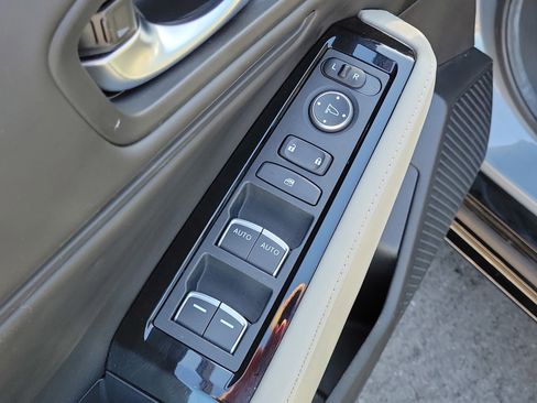 Used 2025 Honda Accord Touring image 14