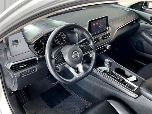 Used 2020 Nissan Altima 2.5 SR AWD/4WD image 15