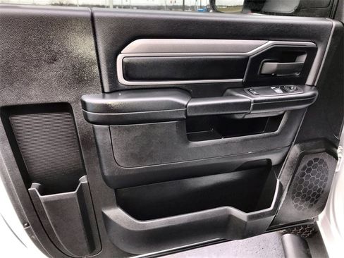 Used 2022 RAM 3500 Tradesman image 13