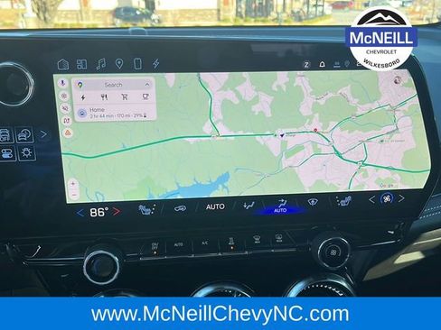 Used 2024 Chevrolet Blazer EV LT image 21