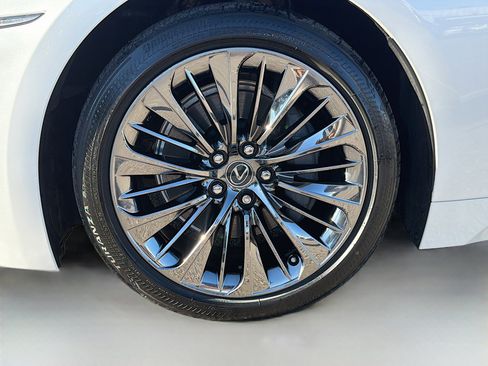 Used 2020 Lexus LS 500 image 42