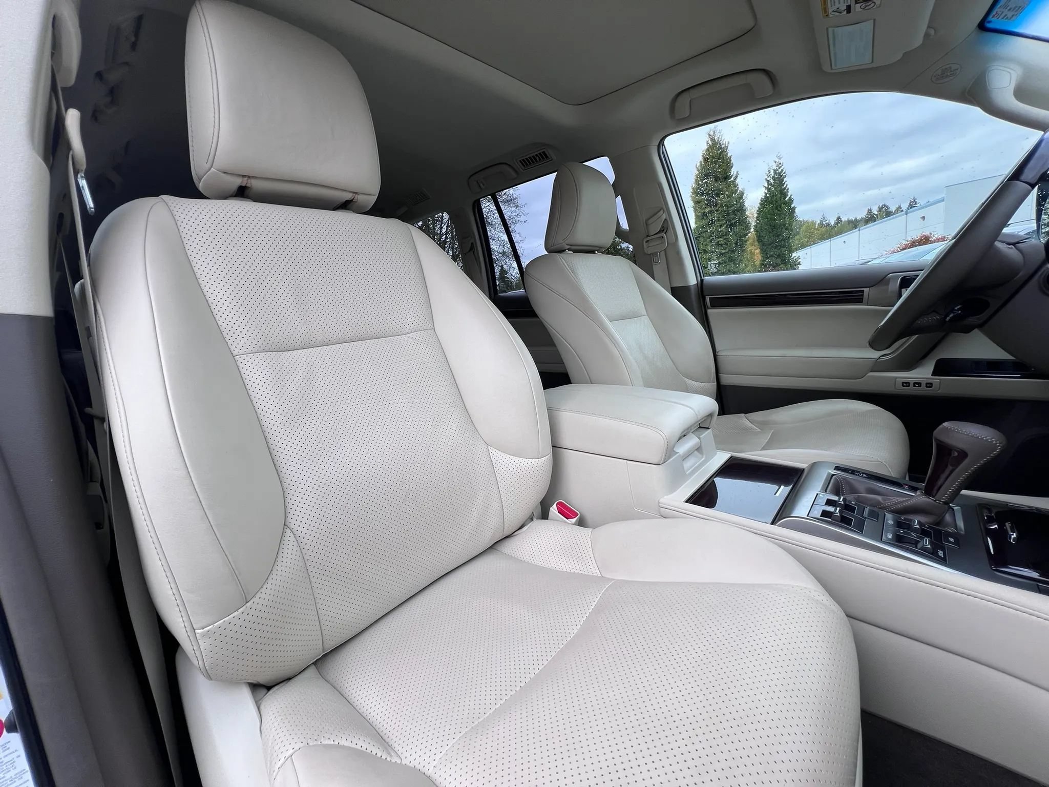 Used 2014 Lexus GX 460 Luxury AWD/4WD image 22