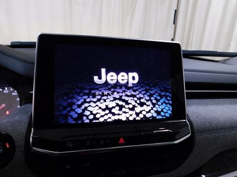 Used 2022 Jeep Compass Latitude w/ Convenience Group image 27