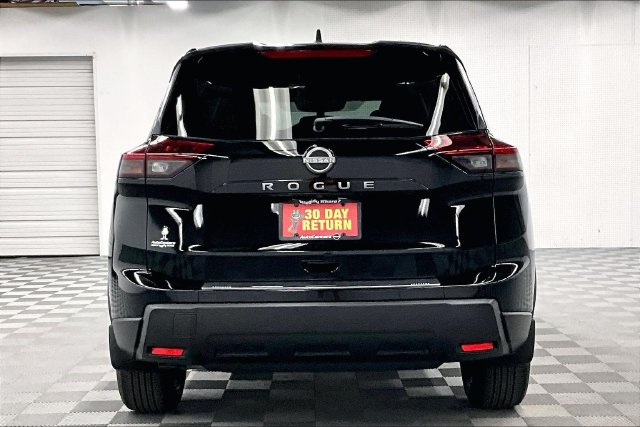 New 2027 Nissan Rogue SV FWD image 5