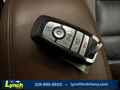 Used 2021 Ford Bronco Sport Outer Banks w/ Outer Banks Package (96D) image 17