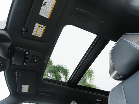 Certified 2026 INFINITI QX80 4WD image 18