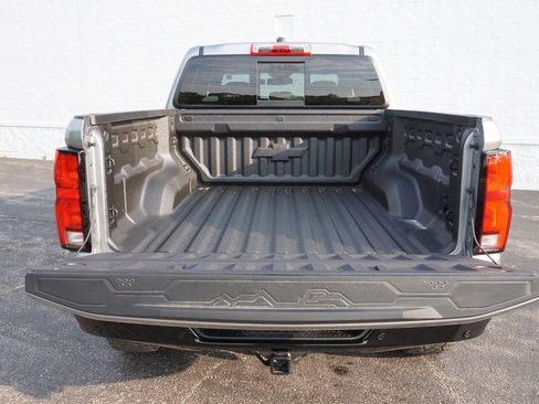 New 2025 Chevrolet Colorado ZR2 w/ Technology Package image 30