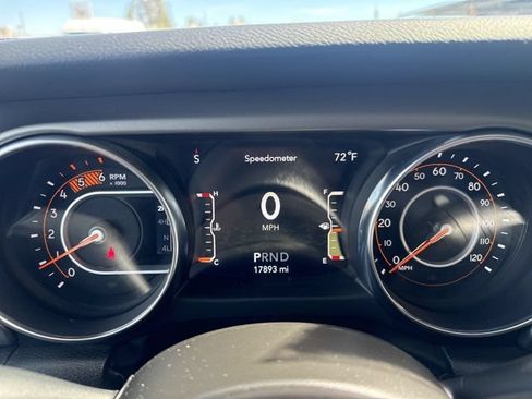 Used 2022 Jeep Wrangler Unlimited Sport AWD/4WD image 14