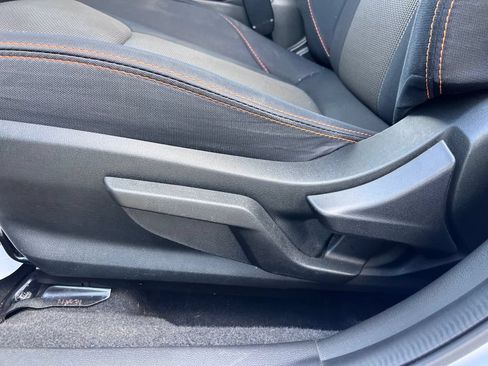 Used 2018 Subaru Crosstrek 2.0i Premium w/ Eyesight System AWD/4WD image 10