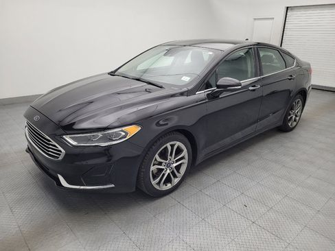 Used 2020 Ford Fusion SEL FWD image 2