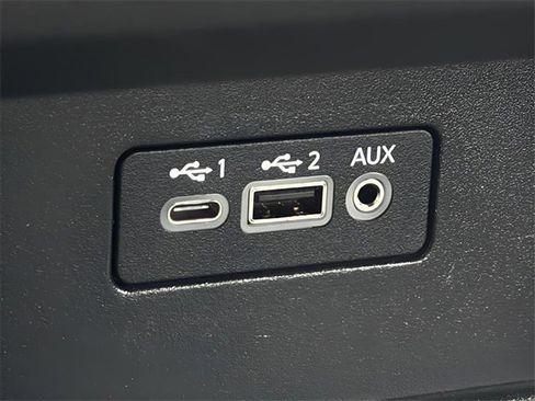 Used 2022 Nissan Altima 2.5 SV image 19