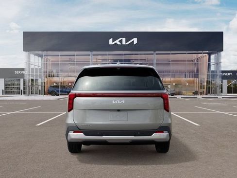 New 2026 Kia Carnival EX FWD image 5