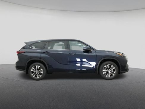 New 2026 Toyota Highlander XLE AWD/4WD image 27