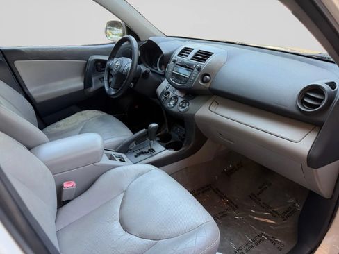 Used 2009 Toyota RAV4 Limited w/ Limited Extra Value Pkg FWD image 33