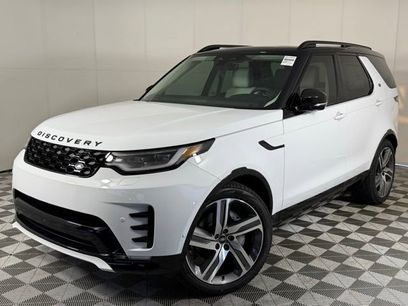 New 2026 Land Rover Discovery Dynamic SE