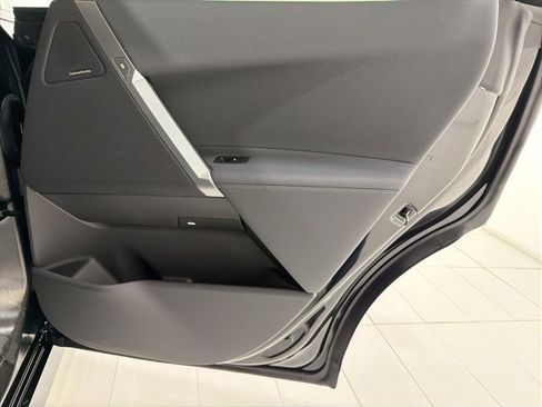 Used 2026 BMW iX xDrive45 w/ M Sport Package image 21