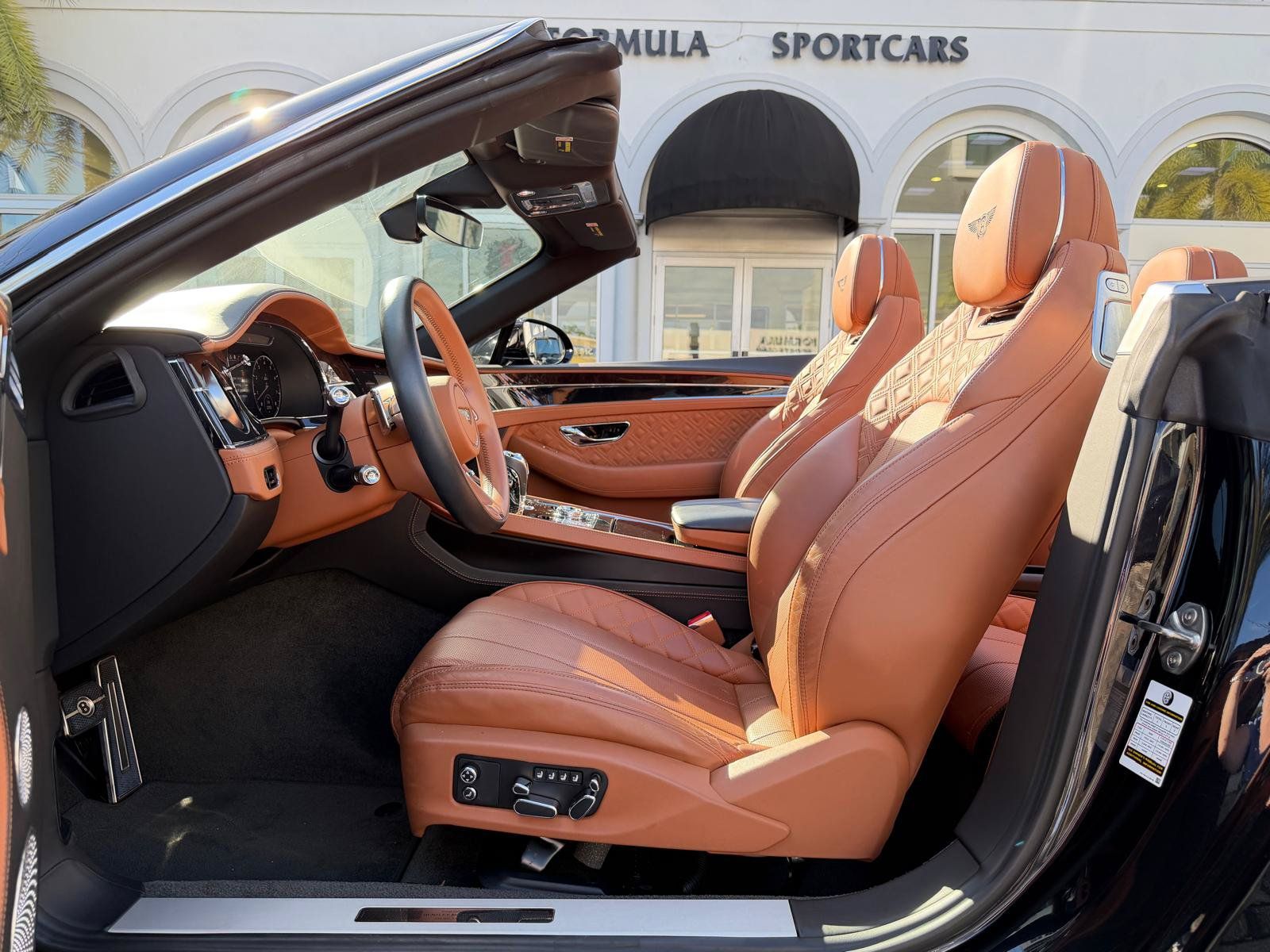 Used 2021 Bentley Continental GT AWD/4WD image 25