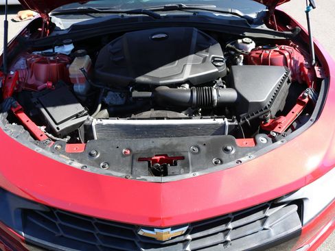 Used 2017 Chevrolet Camaro LT RWD image 46