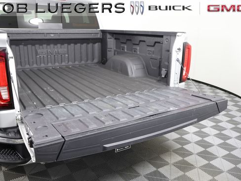 Certified 2021 GMC Sierra 1500 SLT w/ SLT Premium Package image 8