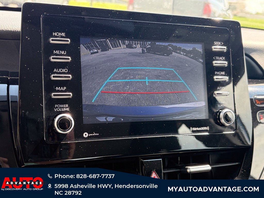 Used 2024 Toyota Camry SE FWD image 11