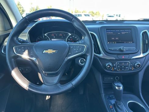 Used 2021 Chevrolet Equinox LT image 7
