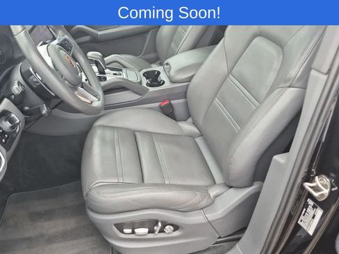 Used 2020 Porsche Cayenne AWD/4WD image 16