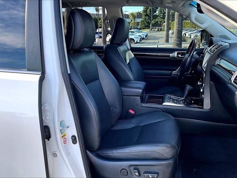 Used 2019 Lexus GX 460 Luxury image 8