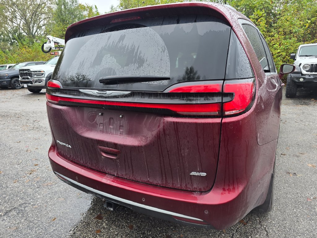 Used 2021 Chrysler Pacifica Pinnacle AWD/4WD image 7