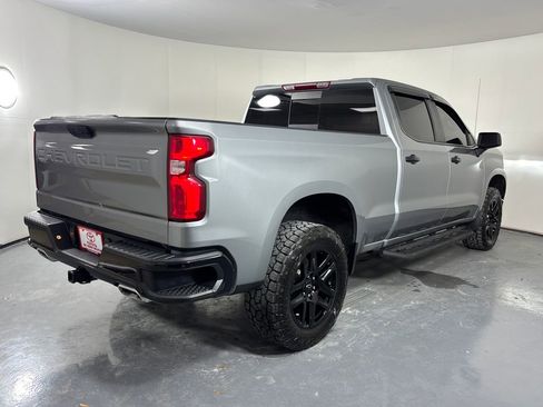 Used 2025 Chevrolet Silverado 1500 LT Trail Boss w/ Convenience Package II AWD/4WD image 7