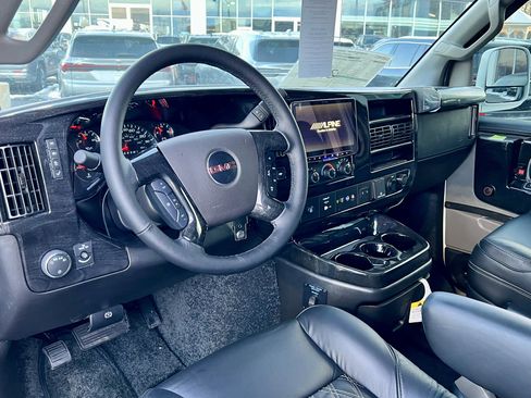 New 2025 GMC Savana 2500 Extended w/ Driver Convenience Package image 36