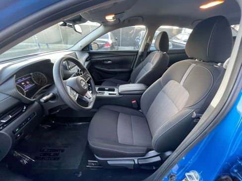 Used 2025 Nissan Sentra SV image 30