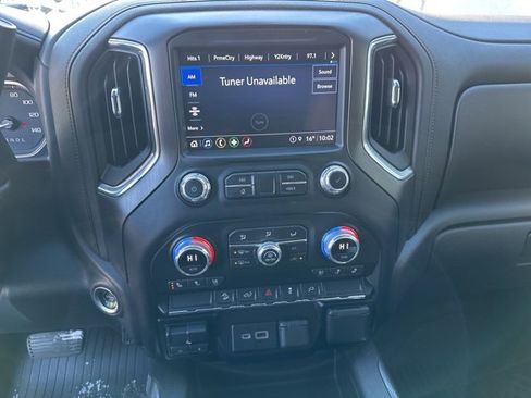Used 2021 GMC Sierra 1500 AT4 image 17