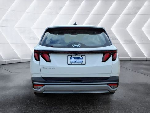 New 2026 Hyundai Tucson SE FWD image 4