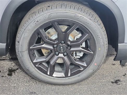 New 2025 Honda Pilot Touring image 8