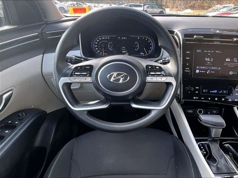 Used 2024 Hyundai Tucson SEL image 17